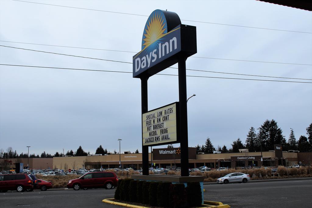 Days Inn By Wyndham エバレット エクステリア 写真